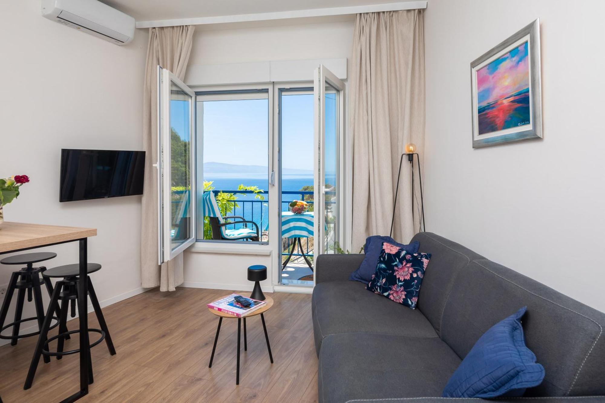 Caleta Seaview Suites II - Pool & Jacuzzi ล็อควา โรโกซนิตซา ภายนอก รูปภาพ